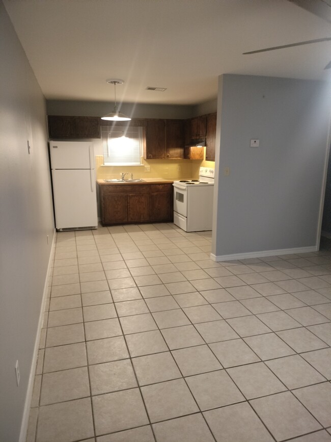 Kitchen - 508 Buena Vista Ave