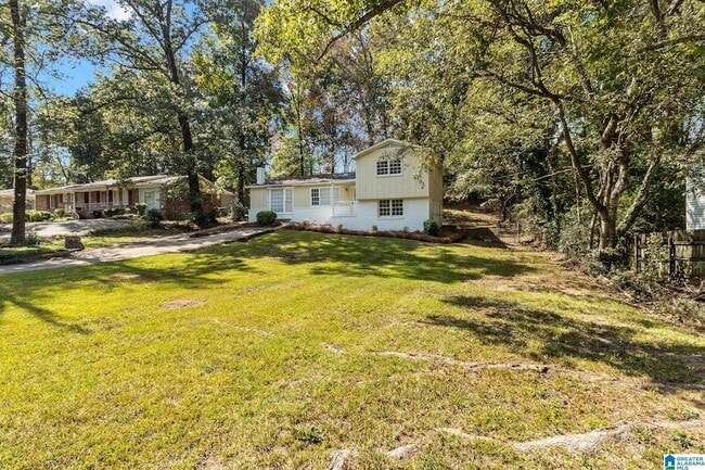 Building Photo - 2344 3rd Way NE