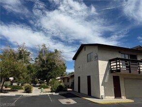 Building Photo - 2350 Cardiff Ln