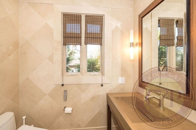 Building Photo - Noe Valley - 2 BR, 1 BA Condo 1,067 Sq. Ft. - 3D Virtual Tour, Parking