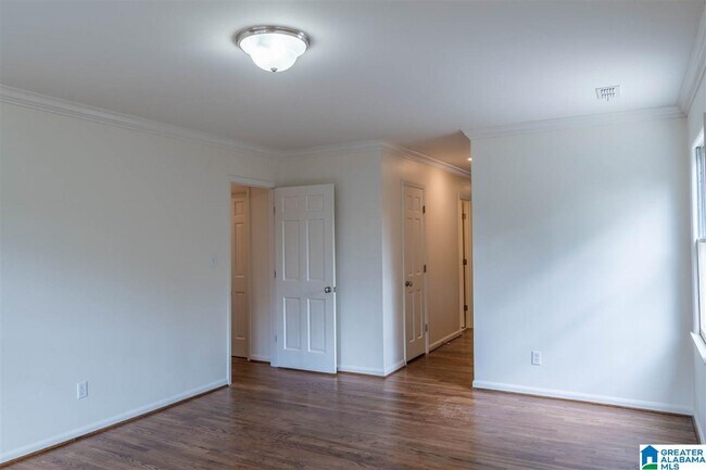 Building Photo - 4108 Churchill Cir