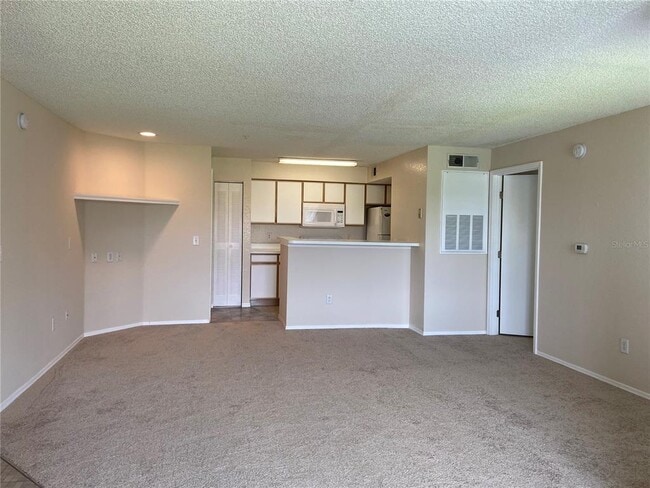 Building Photo - 2212 Grand Cayman Ct