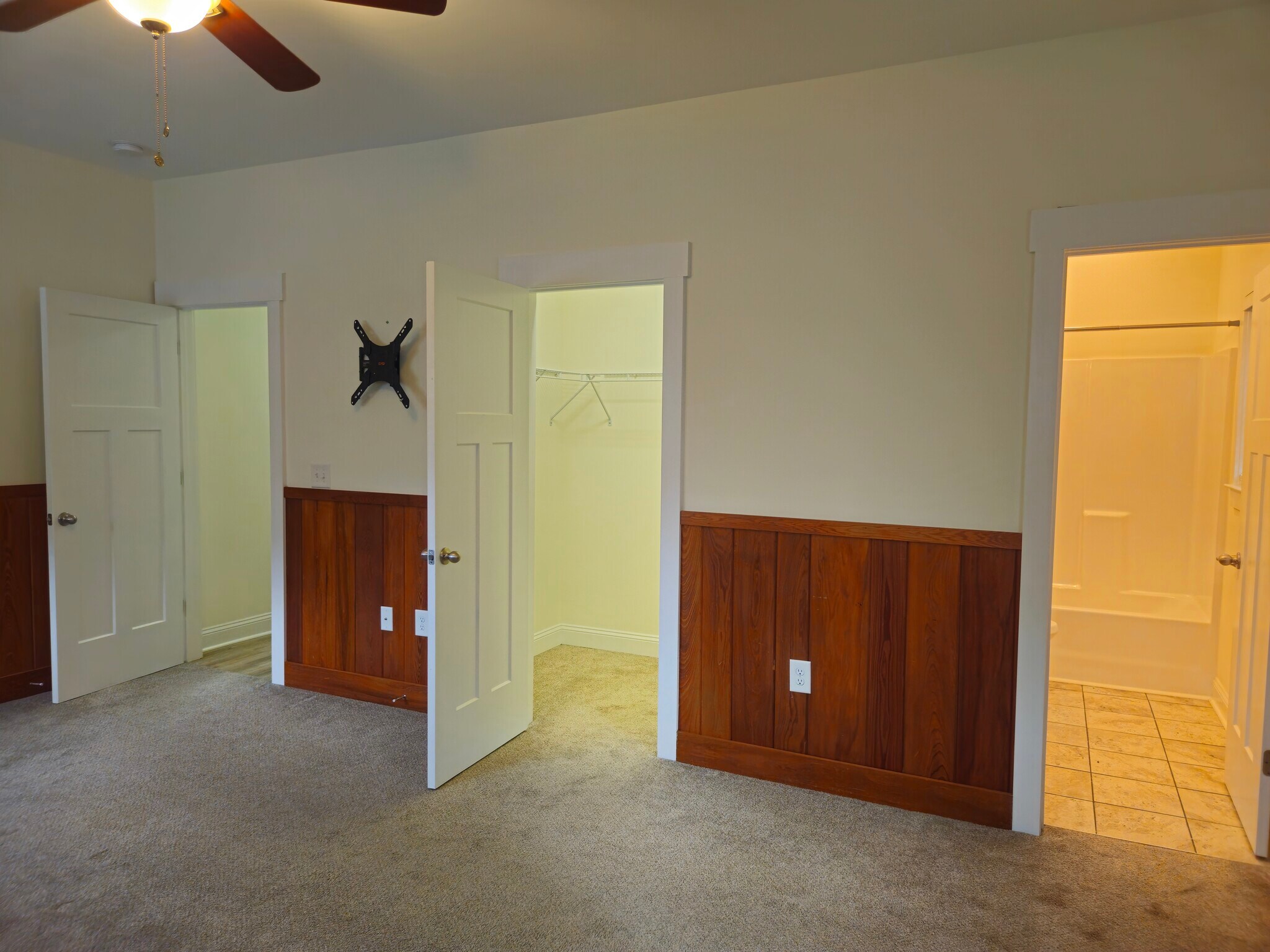 Building Photo - 112 Minnow Dr