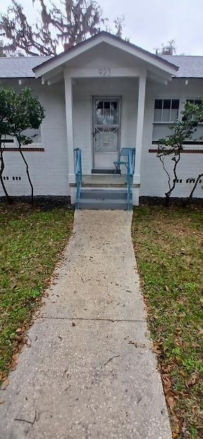 Building Photo - 923 NE 2nd St