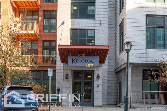 Building Photo - 3100 Huron St