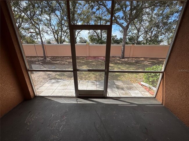 Building Photo - 4707 1st Ave E