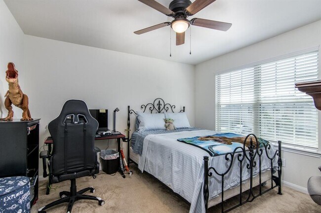 Building Photo - 9738 Birdsnest Ct