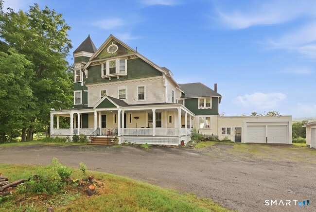 Building Photo - 270 Cherry Brook Rd