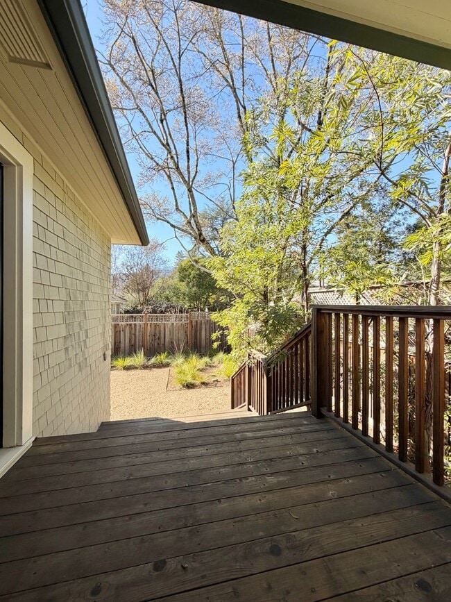 Building Photo - 3 Bedrooms, 2 Bathrooms Saint Helena Charm with Modern Conveniences