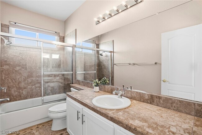 Building Photo - 2870 Deerwood Ct