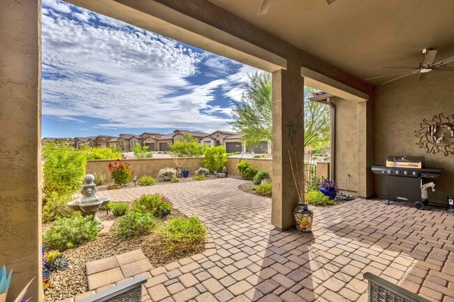 Building Photo - 30737 S Osprey Dr