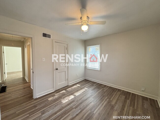 Building Photo - 3071 McCool Ave