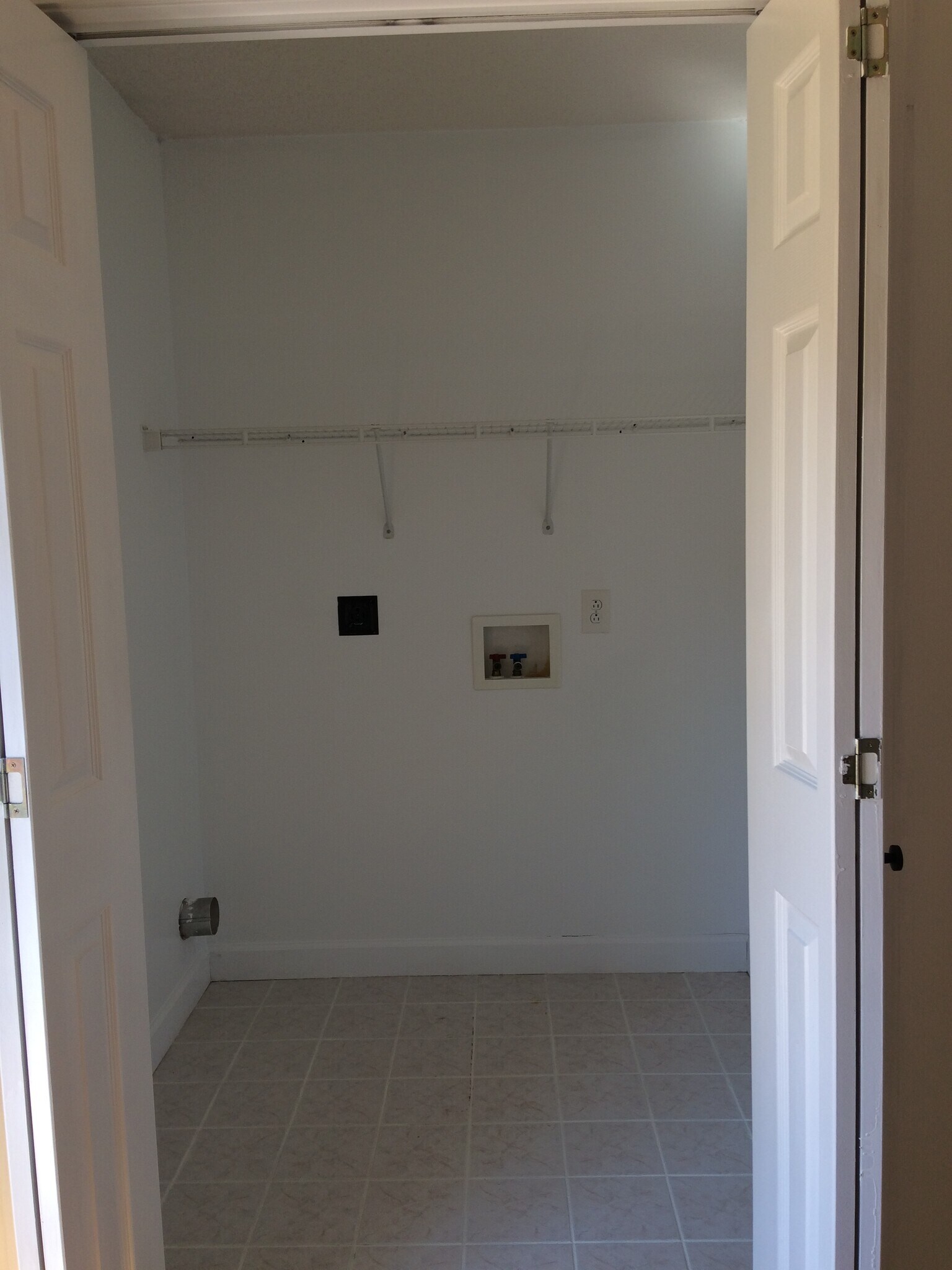 Laundry off Kitchen - 701 Swadley Rd