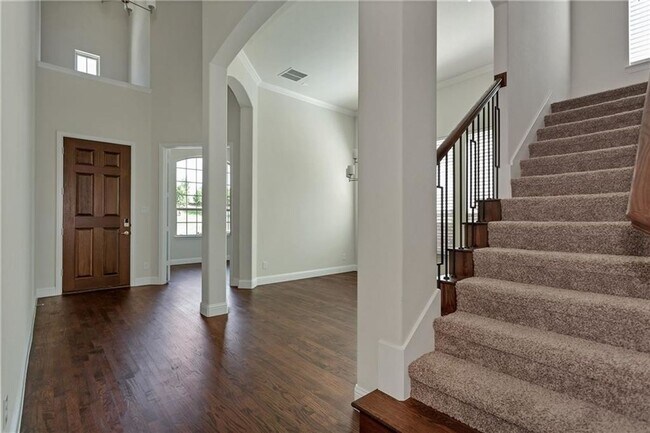 Building Photo - 2064 Remington Dr