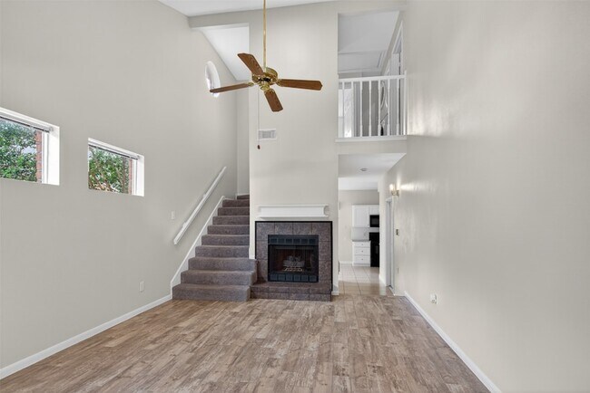 Building Photo - 5515 Strack Rd