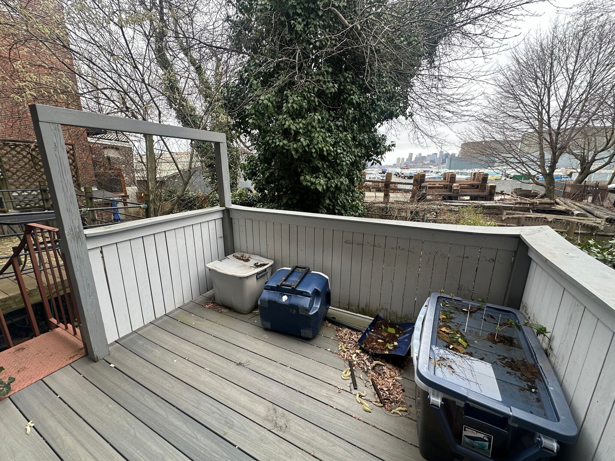 Building Photo - 40 Medford St