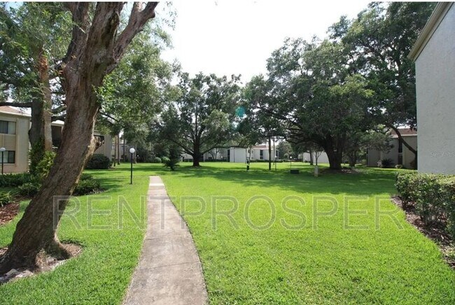 Building Photo - 3242 S Semoran Blvd