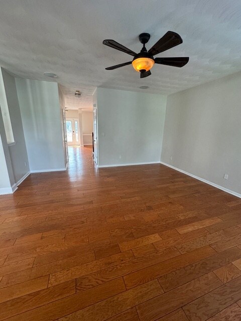 Building Photo - 5003 Middlecoff Ln