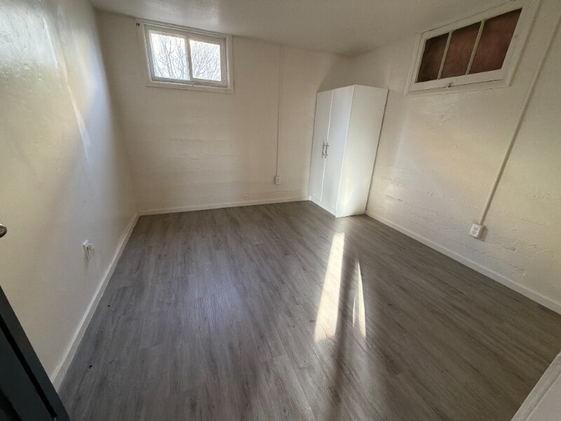 Building Photo - 2731 7th Ave