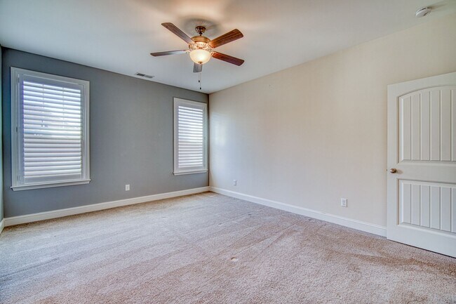 Building Photo - Lincoln Park Subdivision, Taylors - 3BR, 2...