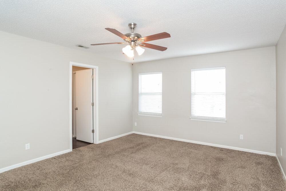 Building Photo - 9170 Amberleigh Dr