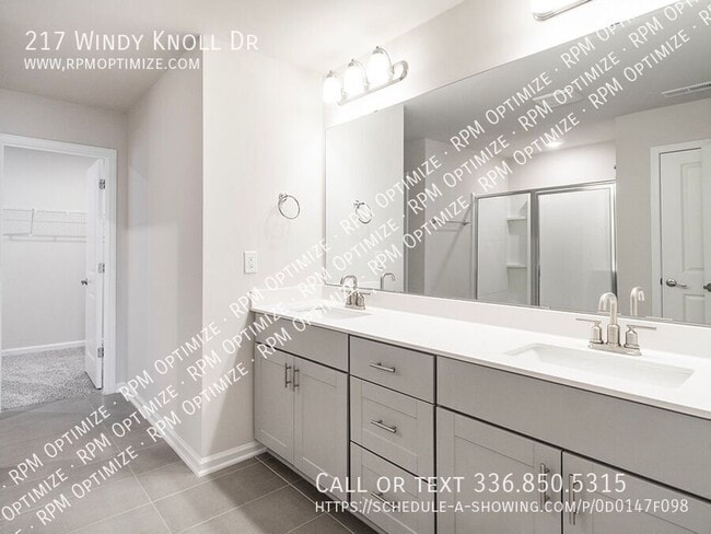 Building Photo - 217 Windy Knl Dr