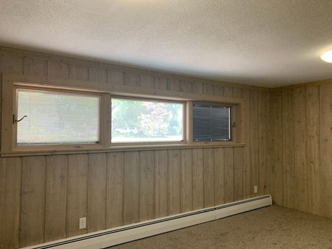 Building Photo - Beautiful 3 Bedroom Home in Middleton