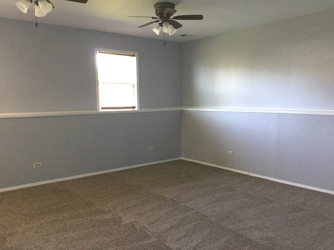 Building Photo - 1509 Green Trails Dr