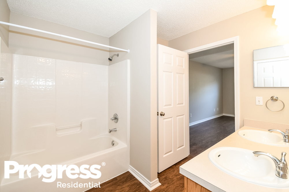 Building Photo - 7326 Ironside Ct