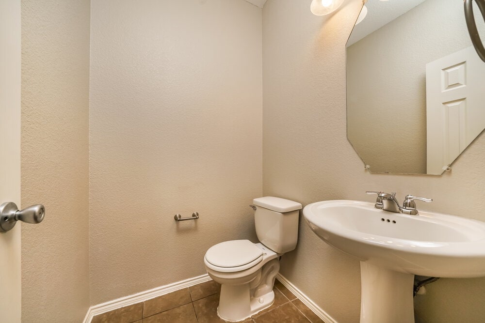 Building Photo - 1200 Sweetgum Dr