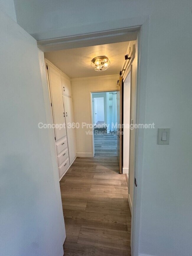 Building Photo - 1139 E Ocean Blvd