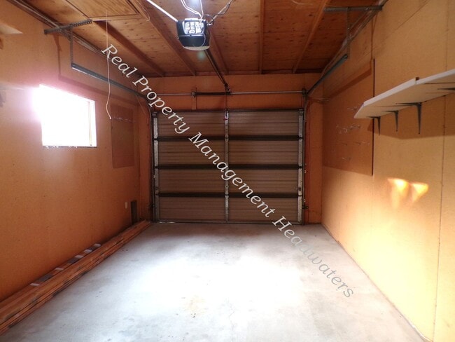 Building Photo - 2 Bed 2 Bath Condo For Rent