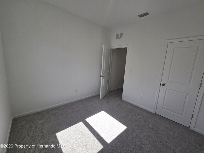 Building Photo - 12101 Kelly Ann Lp