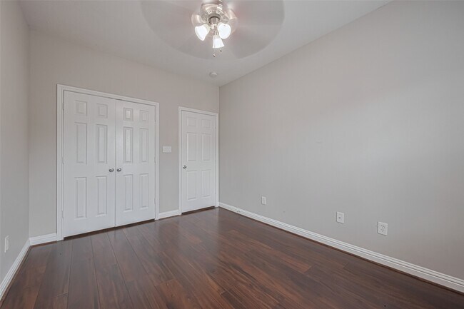 Building Photo - 15415 Addicks Stone Dr