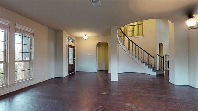 Building Photo - 16807 Chapman Lake Ct