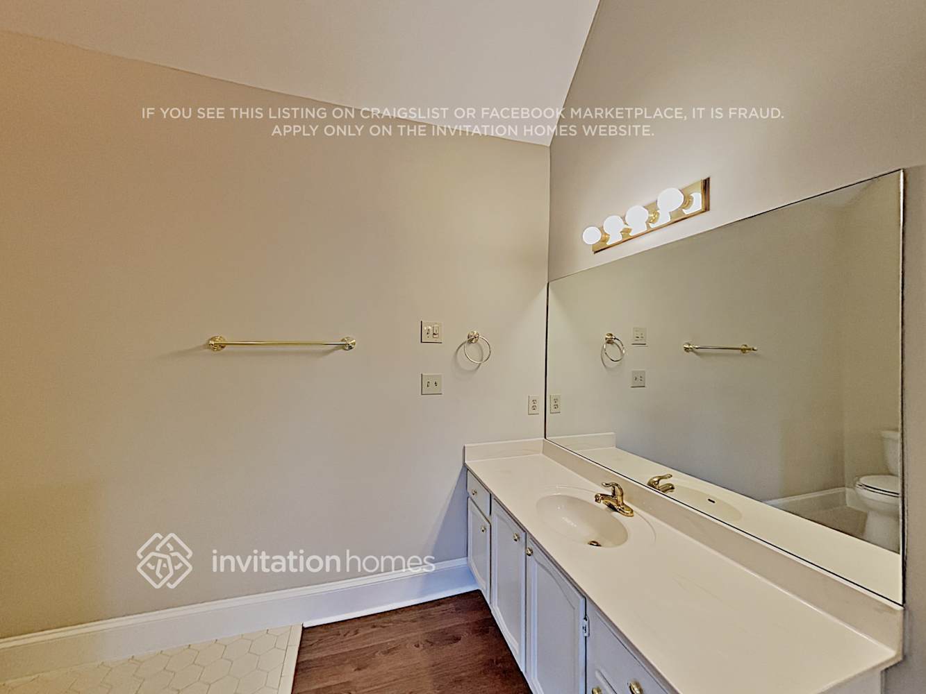 Building Photo - 5876 Brookstone Knoll