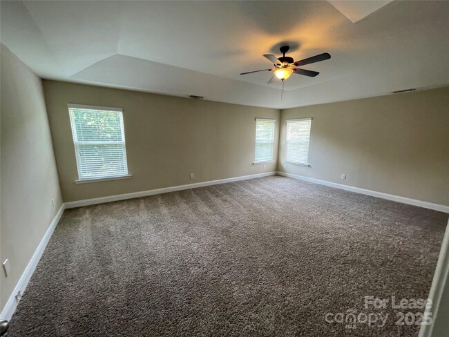 Building Photo - 9415 Seamill Rd