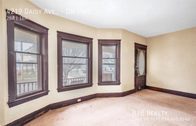 Building Photo - 4219 Daisy Ave