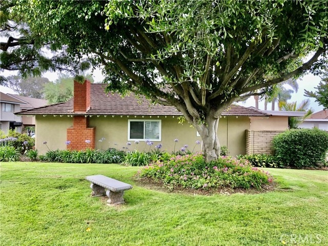 Building Photo - 5461 Bonanza Dr