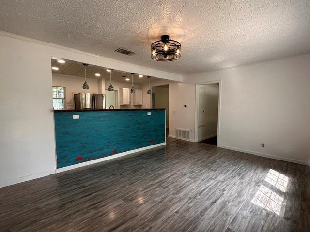 Building Photo - 2609 Belmeade St