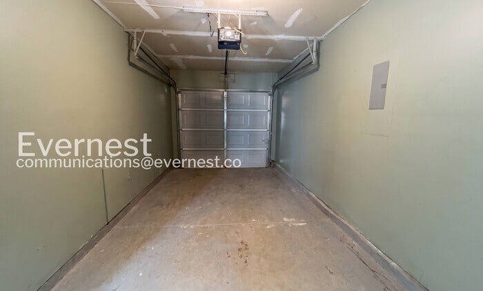 Building Photo - 3868 Leyland Dr