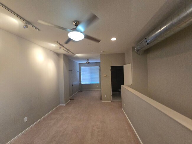 Building Photo - Beautiful Property with Contemporary Flair