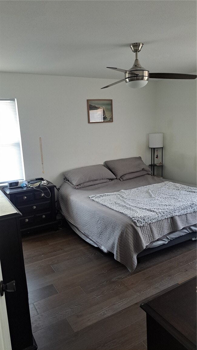 Building Photo - 2336 Hempline Ct