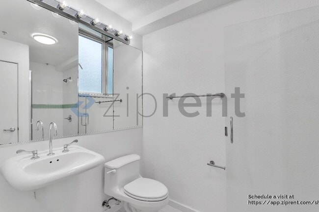 Building Photo - 950 Harrison St