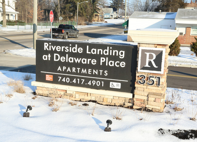 Building Photo - Riverside Landing at Delaware Place