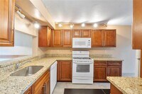 Building Photo - 2157 NW 37th Ave