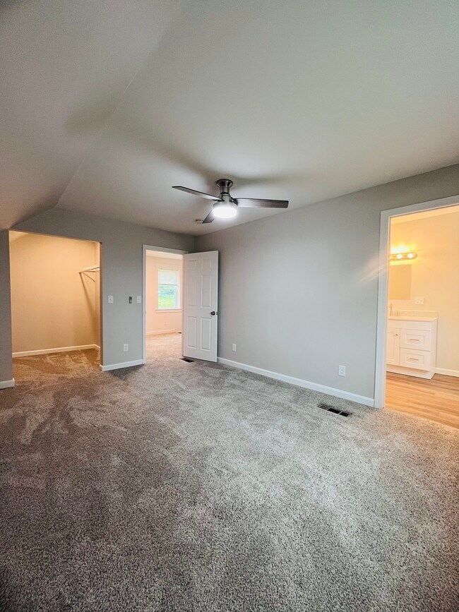 Building Photo - 792 Mudgett Rd