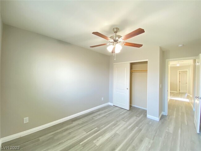 Building Photo - 6142 Carter Caves Ave