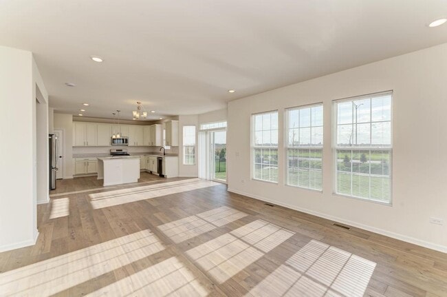 Building Photo - 15303 S Sawgrass Cir