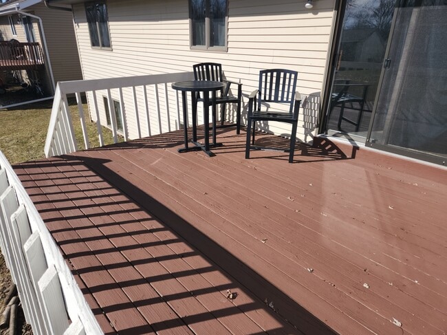 Building Photo - 2310 Skylark Dr